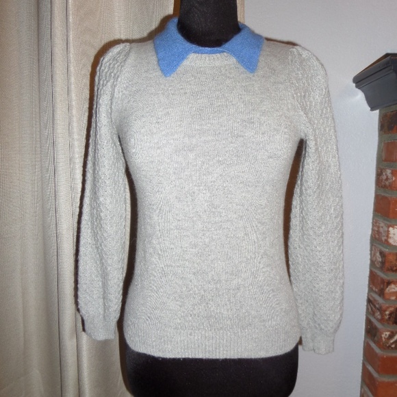 T 5.VACUUM WOMEN'S Gray and Light Blue KNIT Sweate - Picture 3 of 6